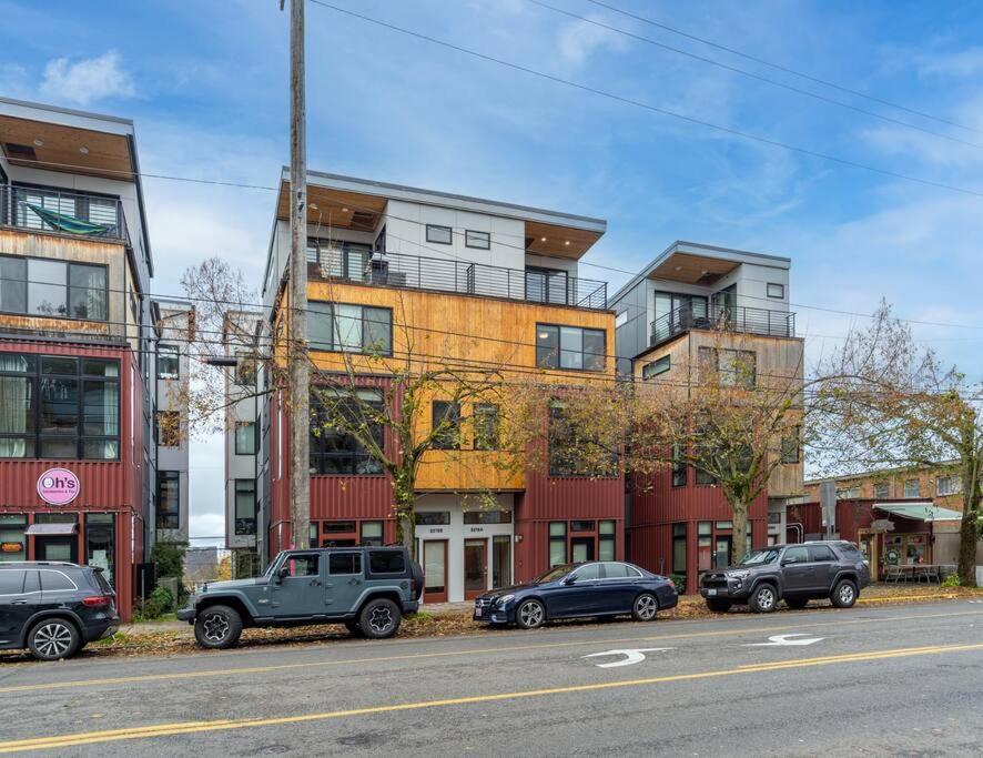 West Seattle'S Modern Townhome Exterior photo